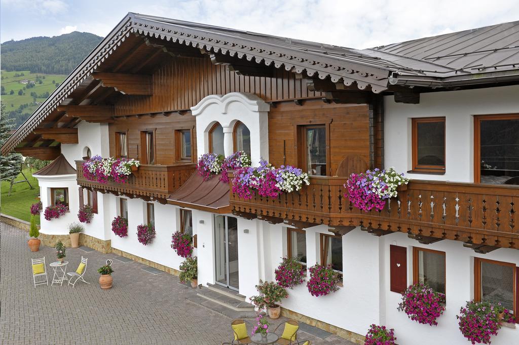 Landhaus Trinker Schladming Exterior foto